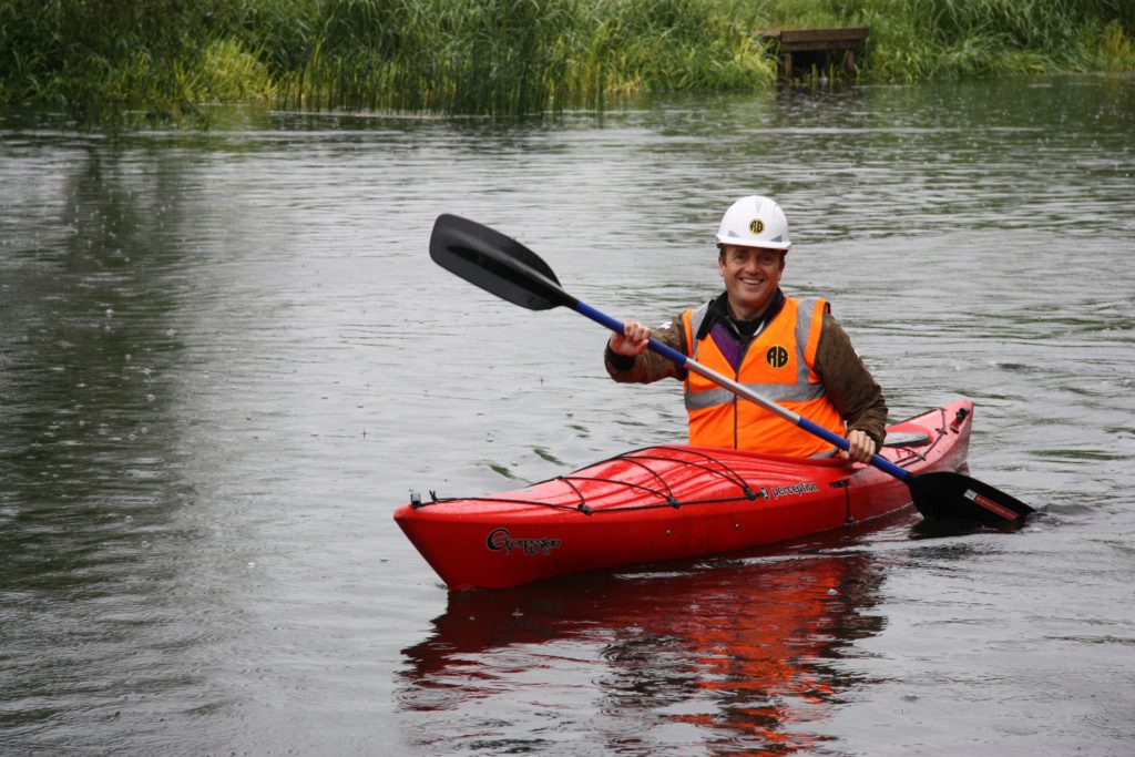 Vinci in a kayak